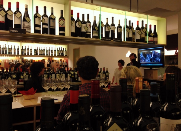 Château_Angelus_Enoteca_Barolo_ambiente